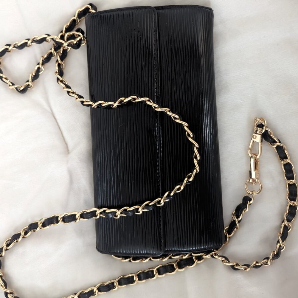 Louis Vuitton Sarah Wallet/WoC